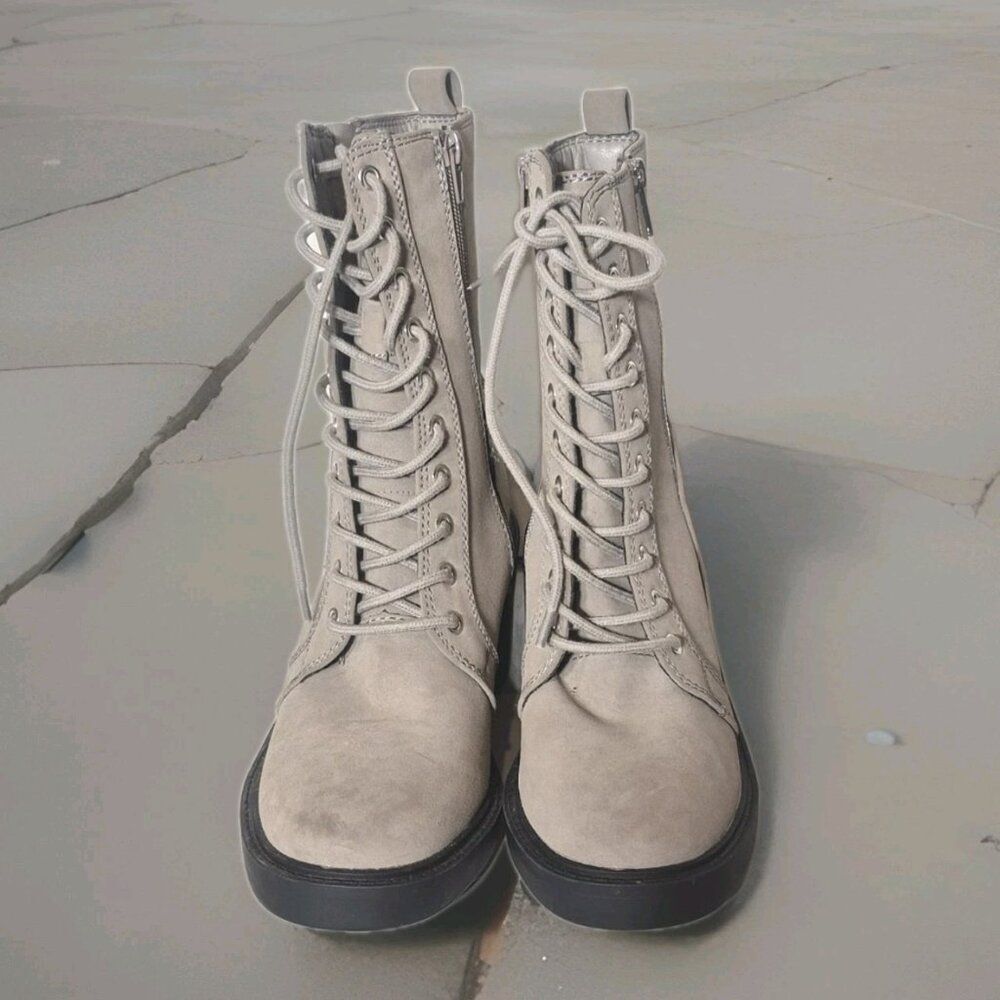 MIA Audrina Lace Up Chunky Lug Sole Combat Boots Taupe Women's Size 8.5 - Picture 3 of 8